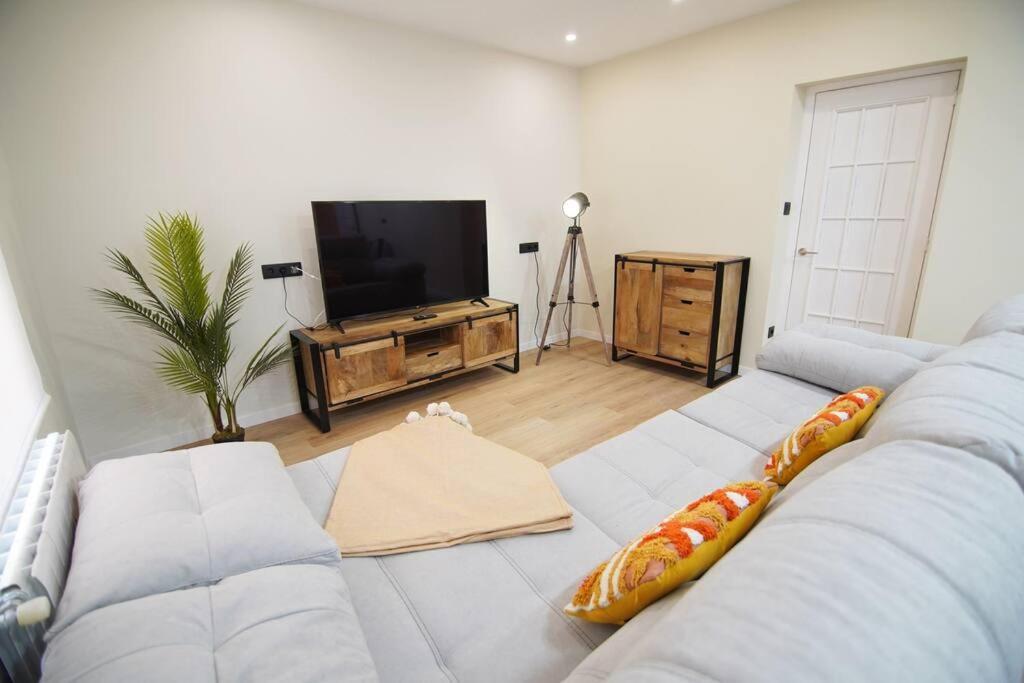 Apartamentos 2K - Apartamento En Muelle Olabeaga Bilbao Exteriér fotografie